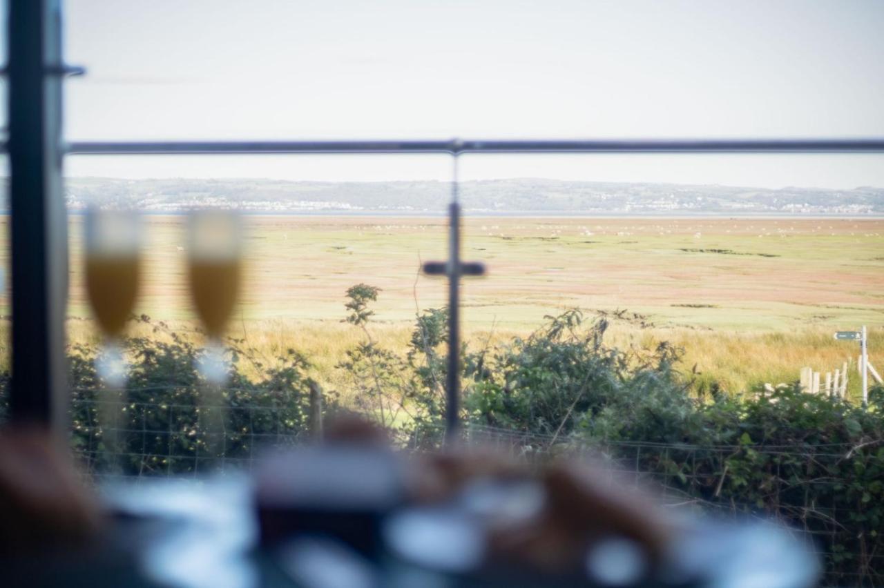 The Rhossili Bay Secret Villa Swansea Bagian luar foto